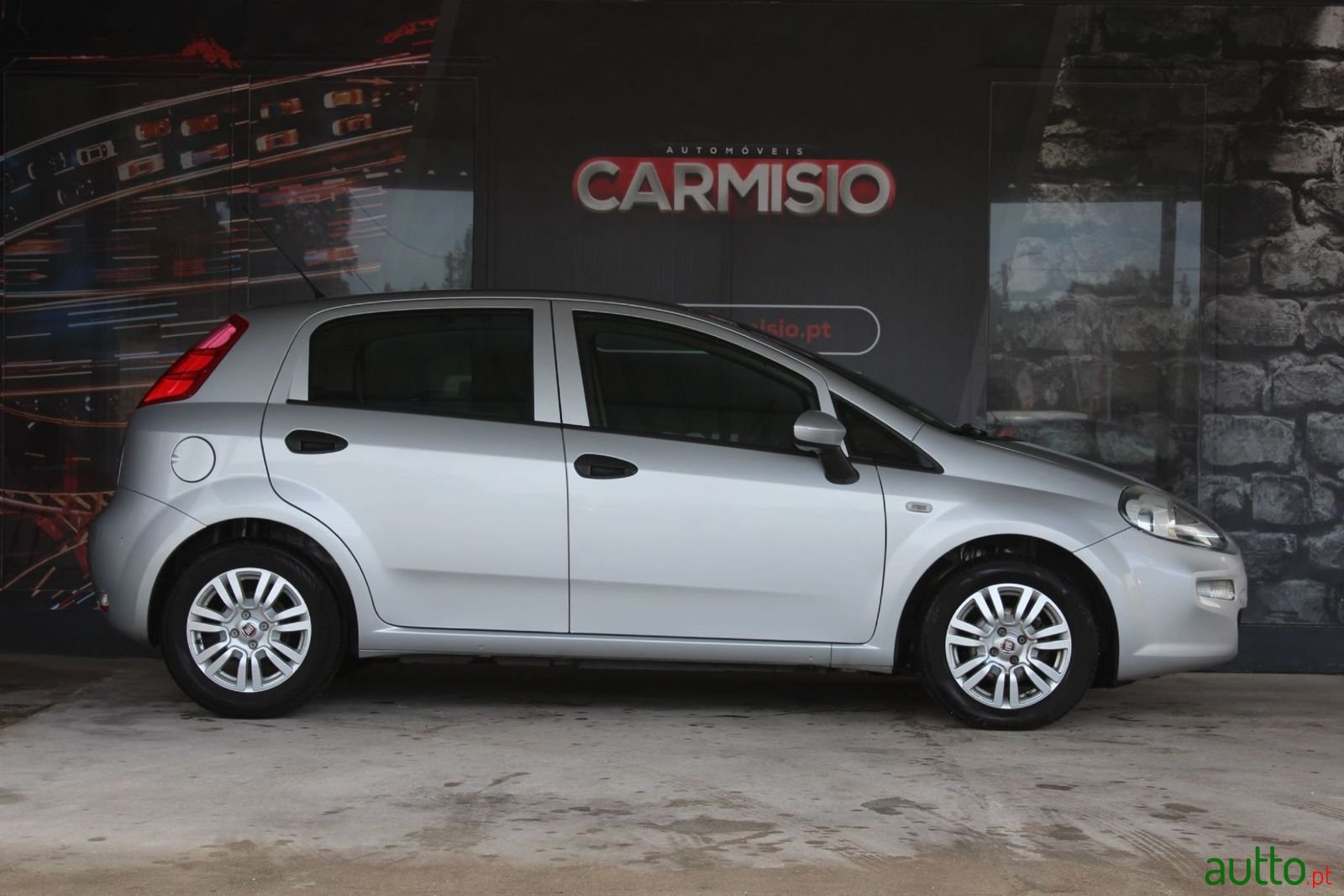 2017' Fiat Punto photo #3