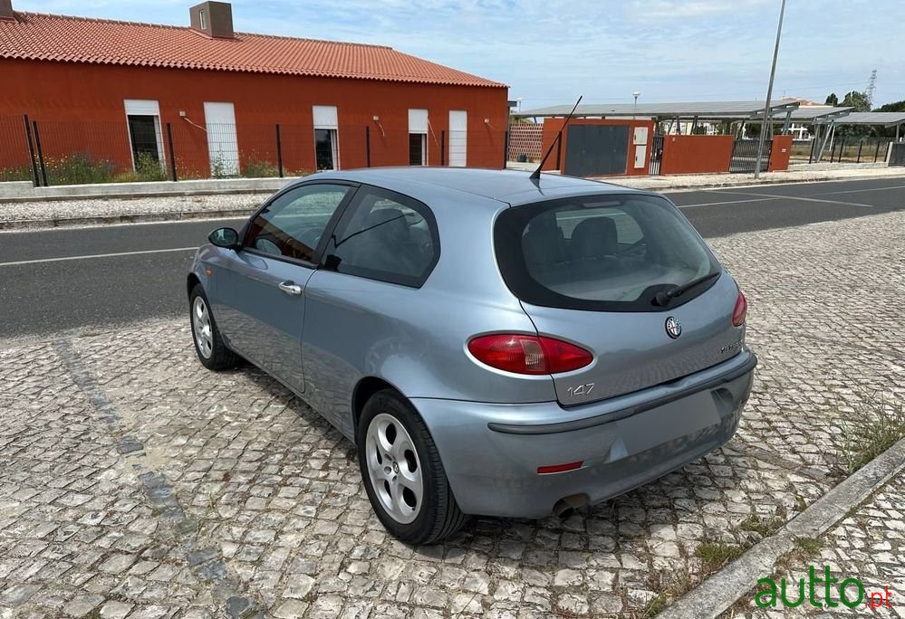 2003' Alfa Romeo 147 photo #4