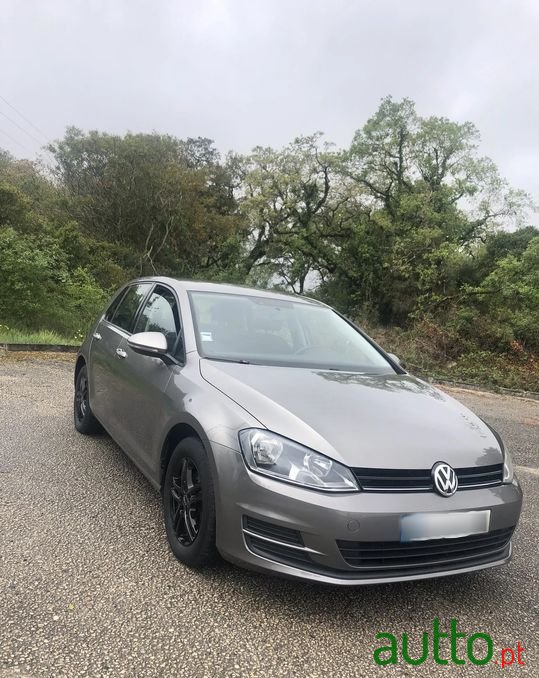 2014' Volkswagen Golf photo #1