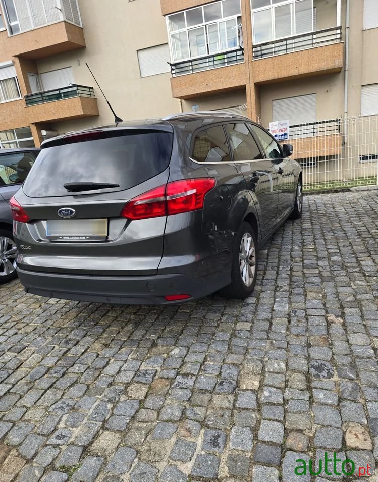 2017' Ford Focus Sw photo #3