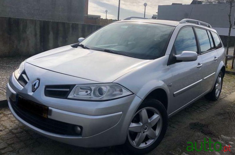 2008' Renault Megane Break photo #4