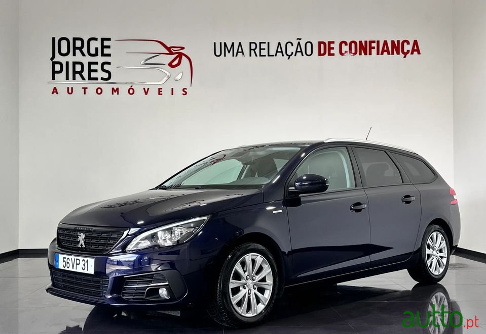 2018' Peugeot 308 Sw photo #1