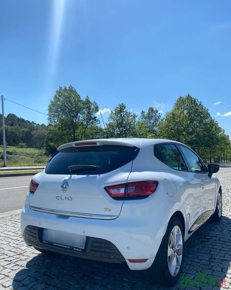 2016' Renault Clio 0.9 Tce Limited photo #4