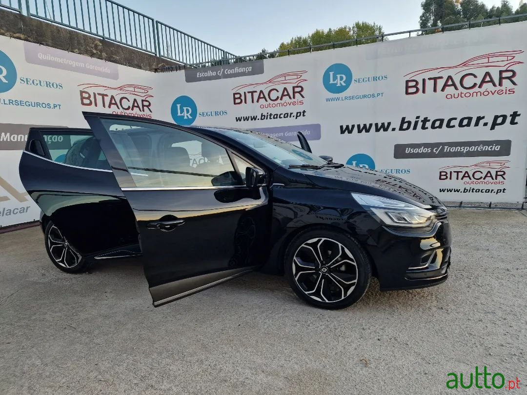 2018' Renault Clio photo #1