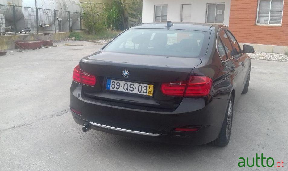 2012' BMW 318 D Line Luxury photo #1