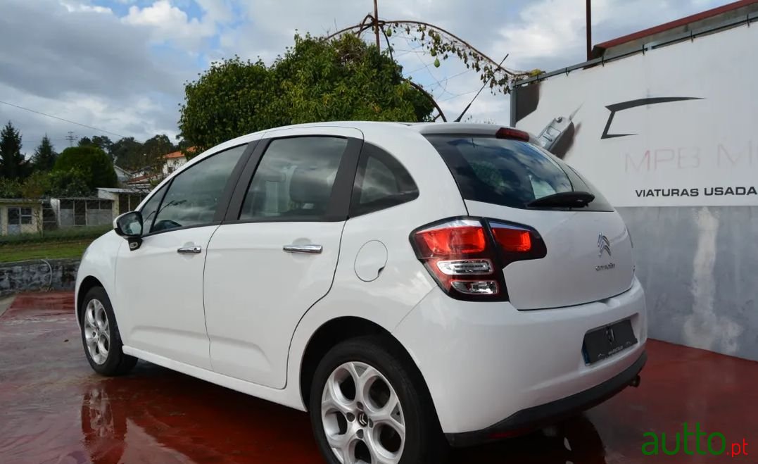 2015' Citroen C3 Exclusive photo #5