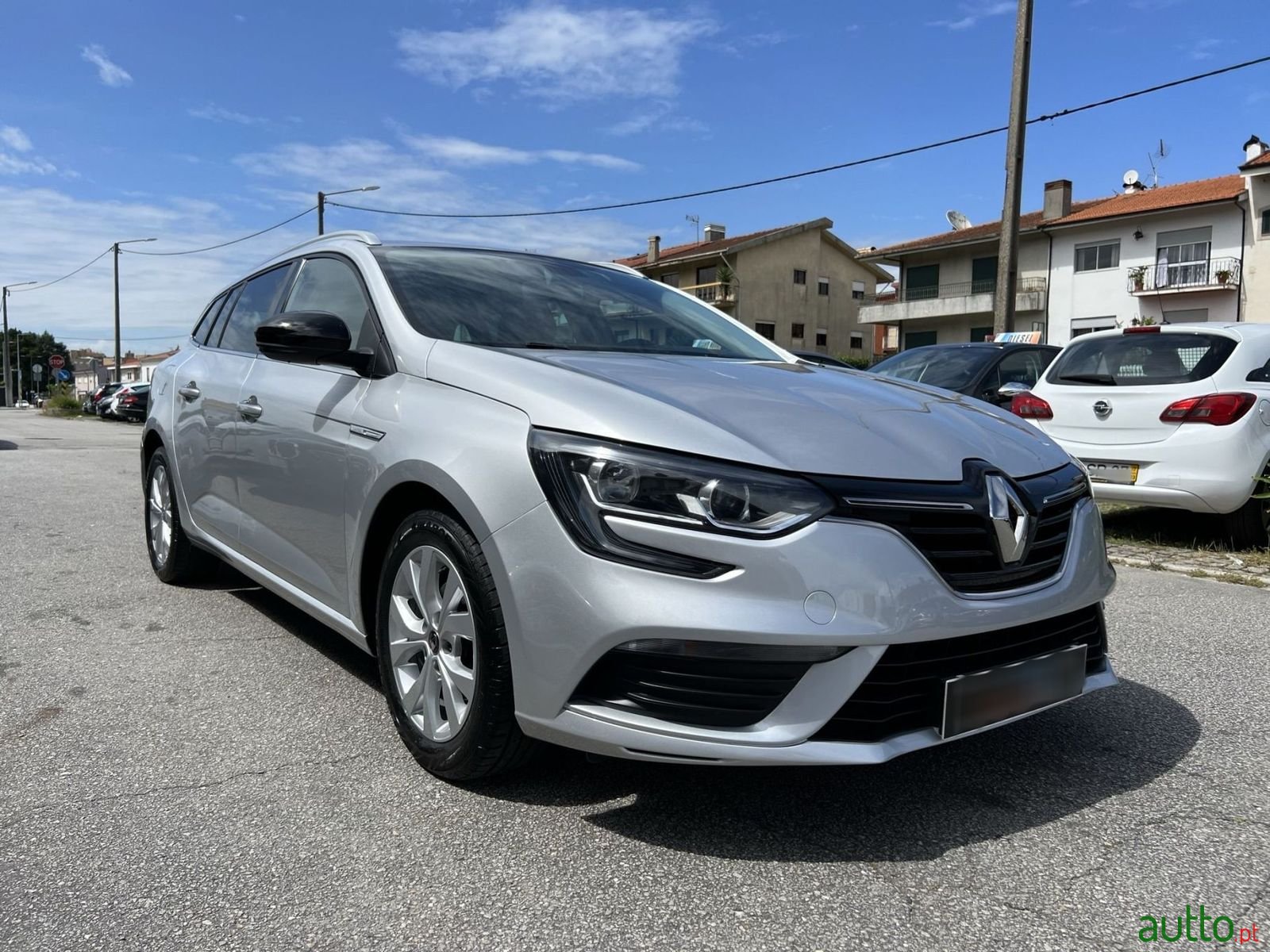 2019' Renault Megane Sport Tourer photo #4