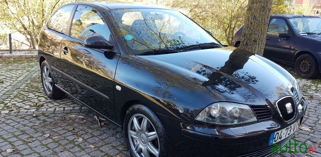 2003' SEAT Ibiza Sport photo #1