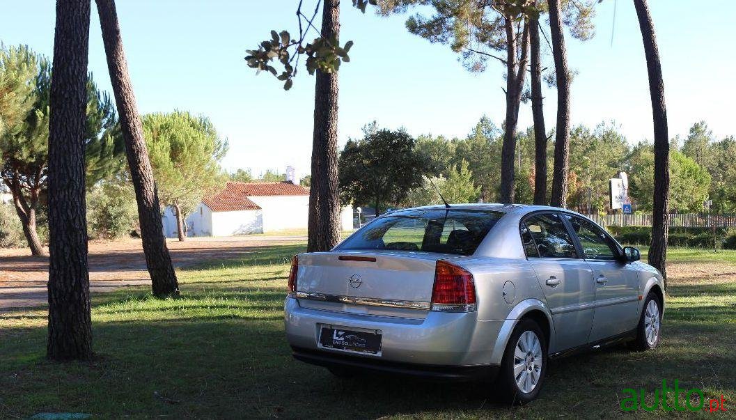 2003' Opel Vectra photo #1