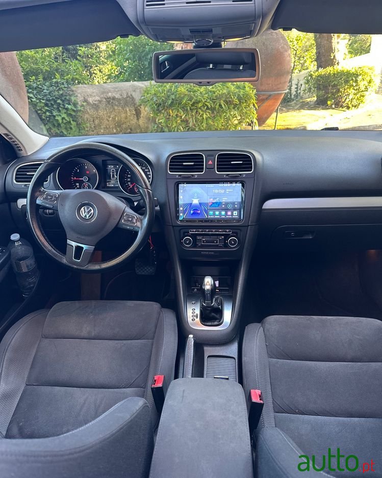 2012' Volkswagen Golf photo #6