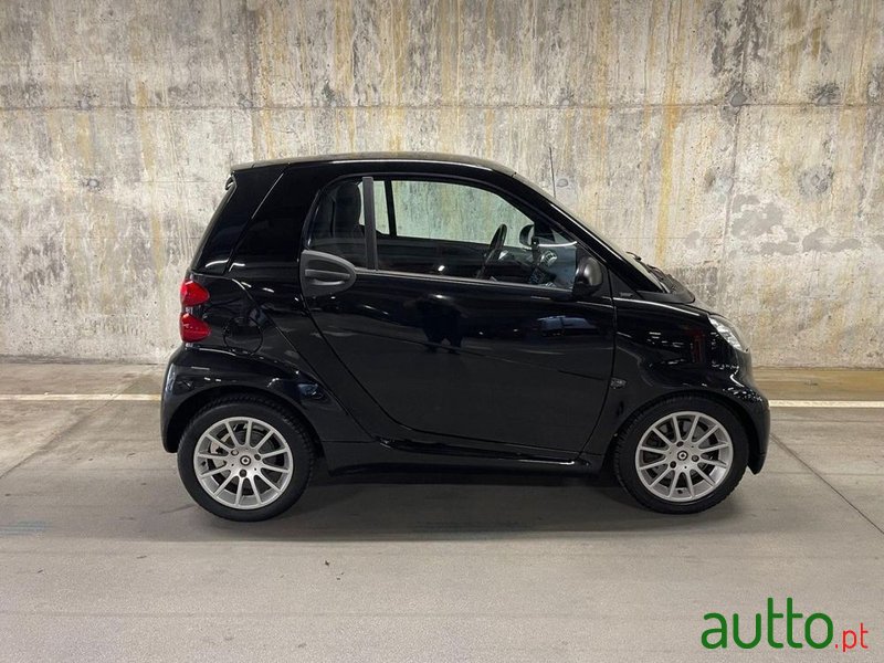 2011' Smart Fortwo photo #6