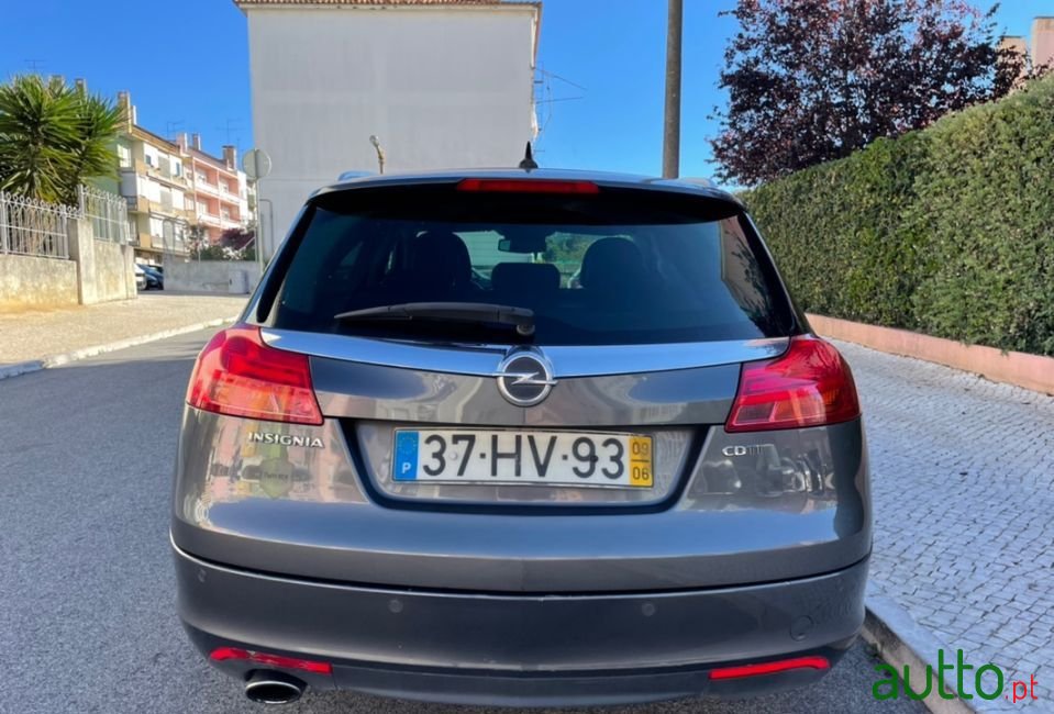 2009' Opel Insignia Sports Tourer photo #4