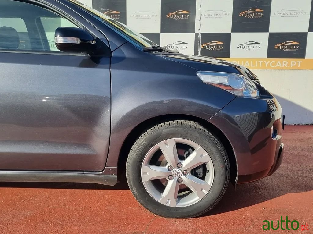 2012' Toyota Urban Cruiser photo #4