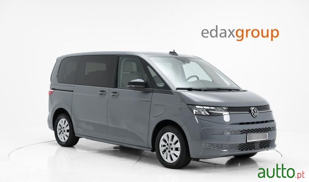 2022' Volkswagen Multivan photo #1