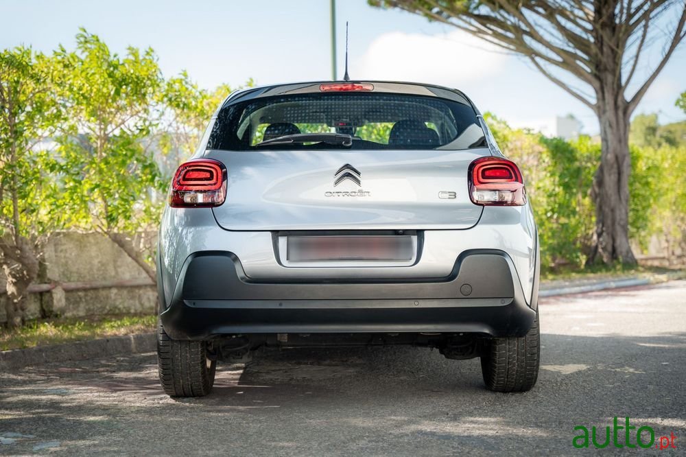 2020' Citroen C3 1.2 Puretech Shine Eat6 photo #5