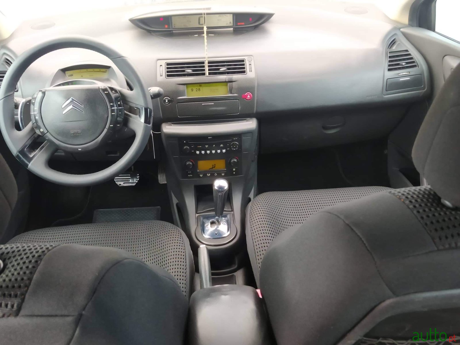 2007' Citroen C4 photo #7