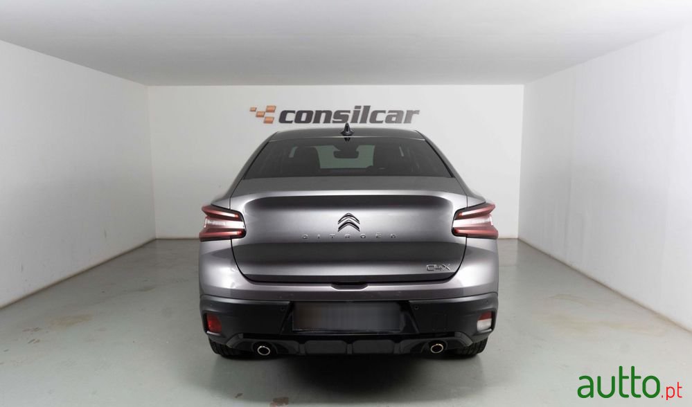 2024' Citroen C4 X photo #5