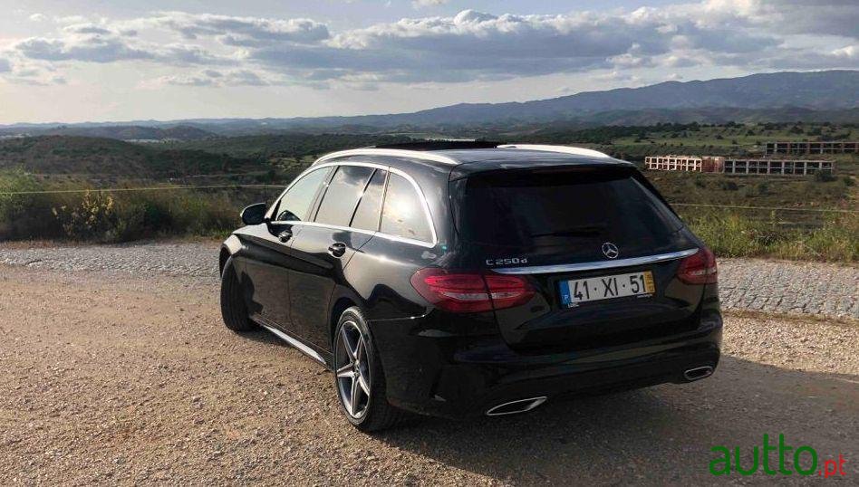 2016' Mercedes-Benz C-250 photo #2