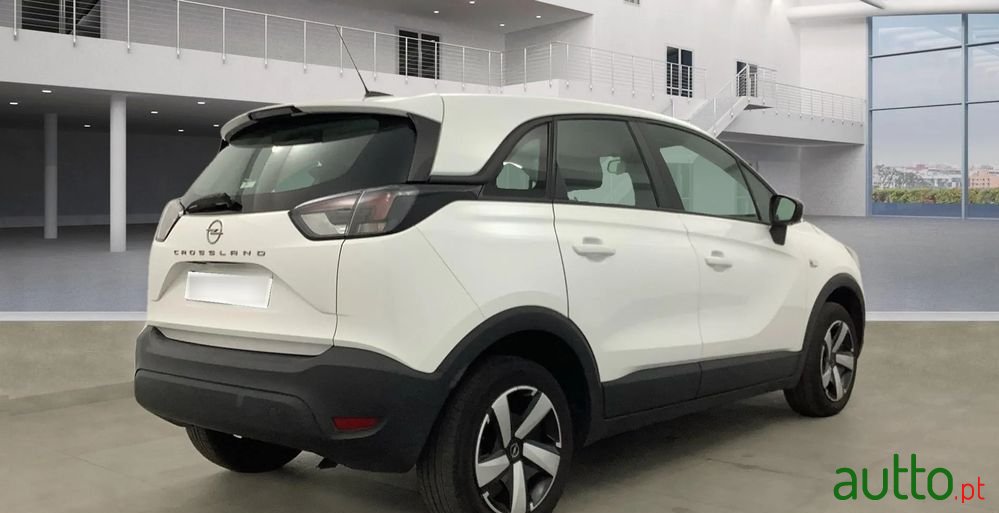 2021' Opel Crossland 1.2 Edition photo #2