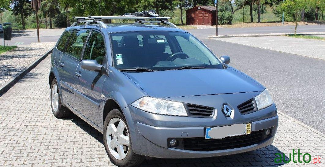 2007' Renault Megane Break photo #1