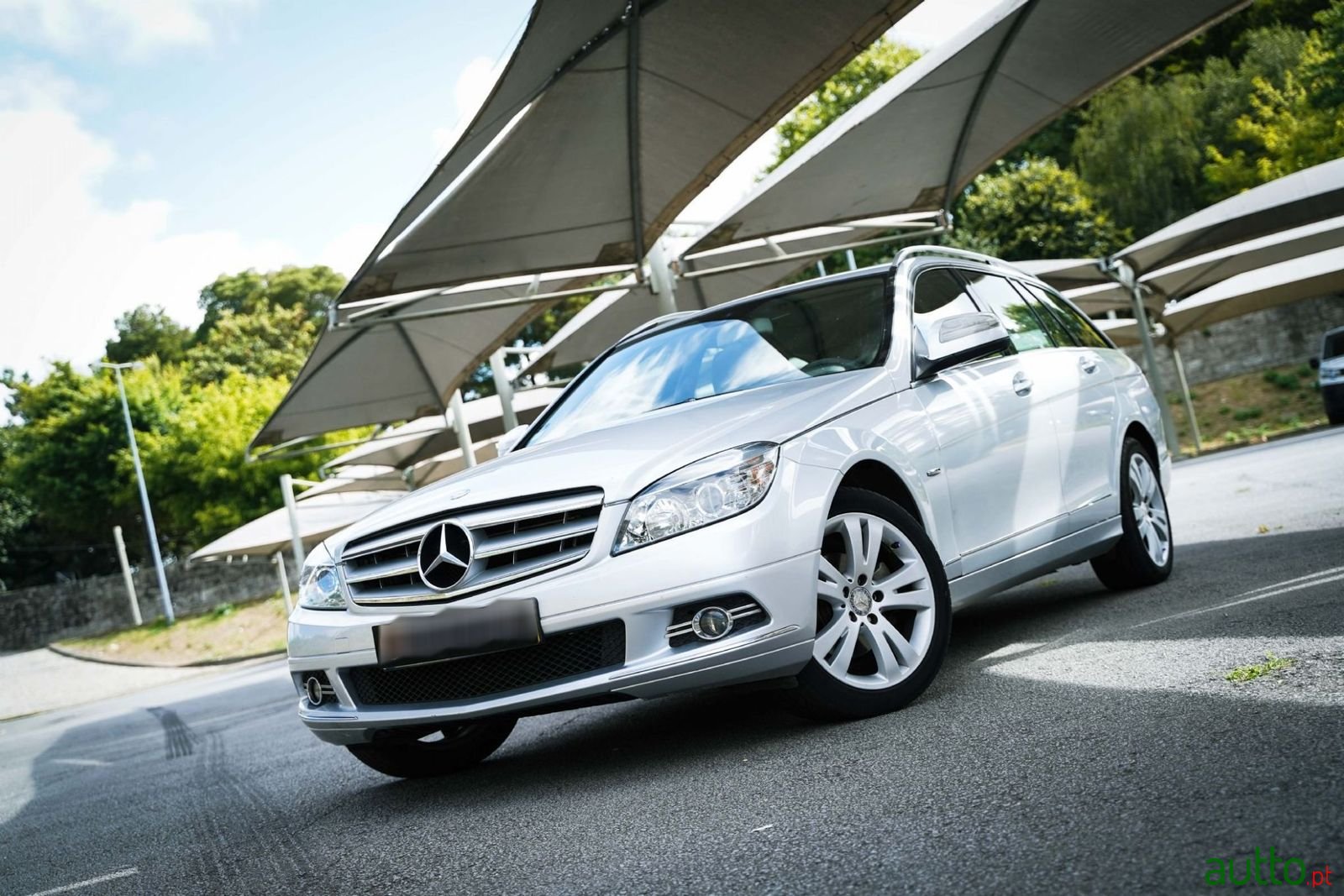 2007' Mercedes-Benz C-200 photo #1