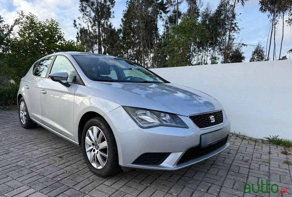 2014' SEAT Leon photo #1