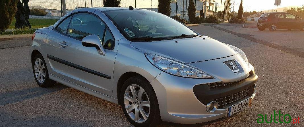 2007' Peugeot 207 photo #2