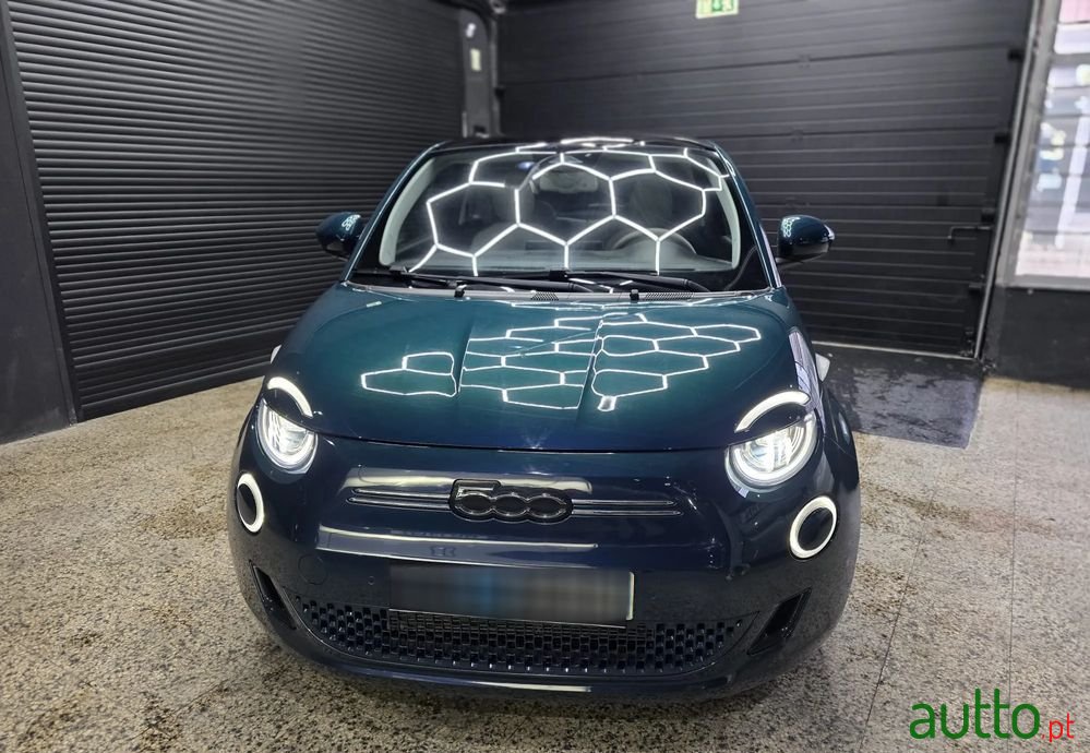 2023' Fiat 500e La Prima photo #4