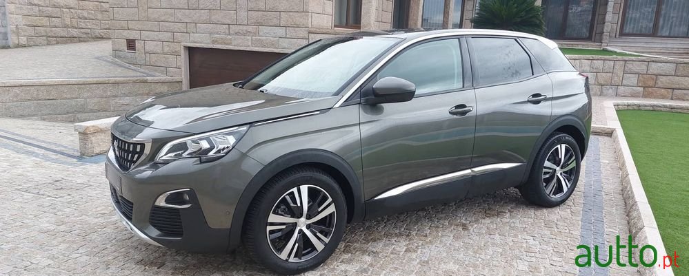 2018' Peugeot 3008 photo #3