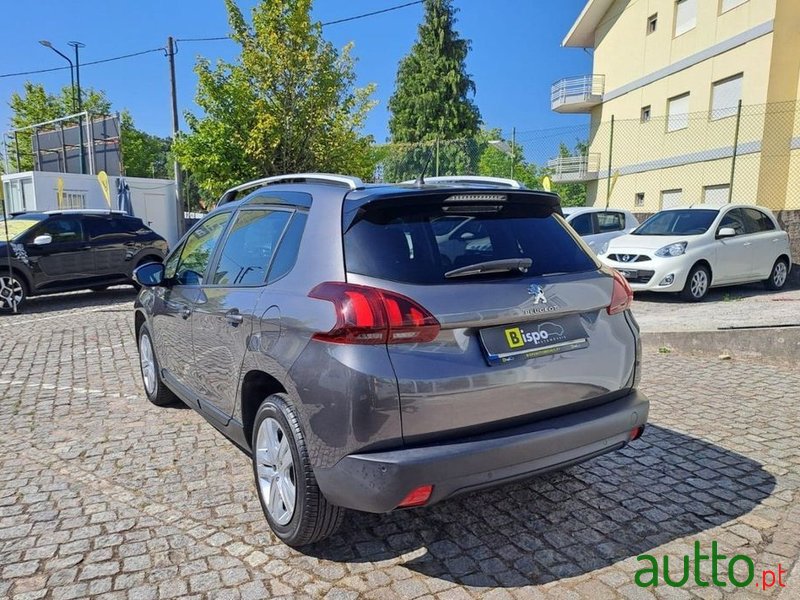 2017' Peugeot 2008 1.6 Bluehdi Style photo #6