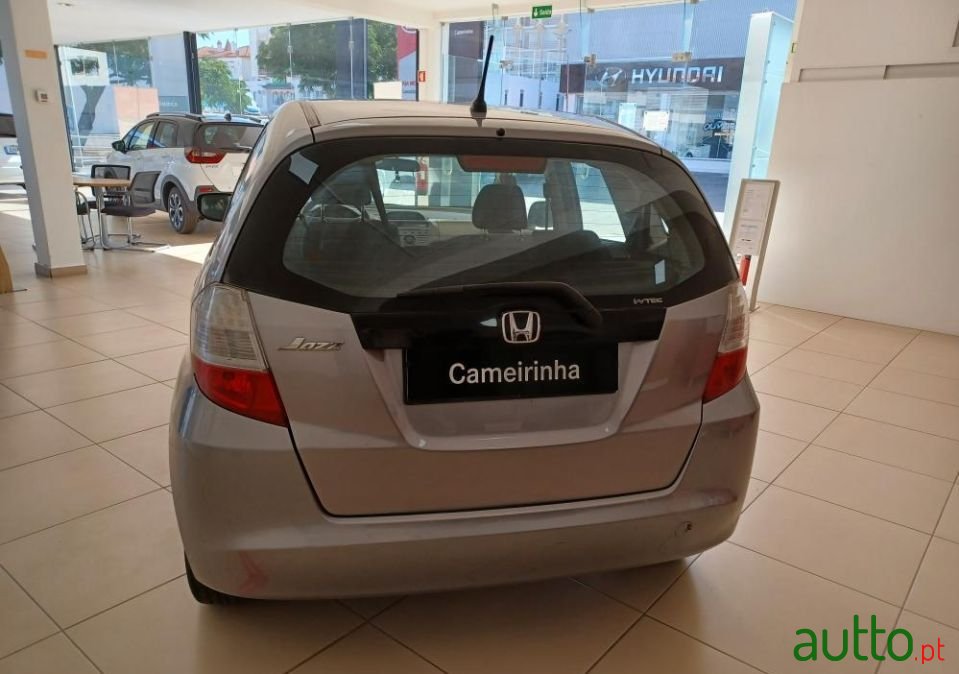 2010' Honda Jazz photo #4