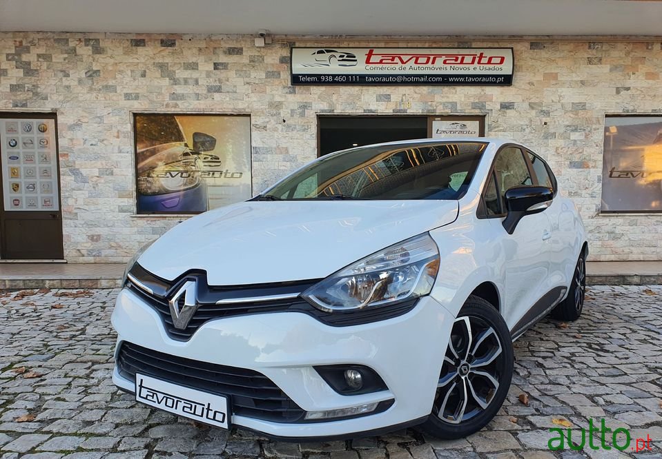 2016' Renault Clio photo #1
