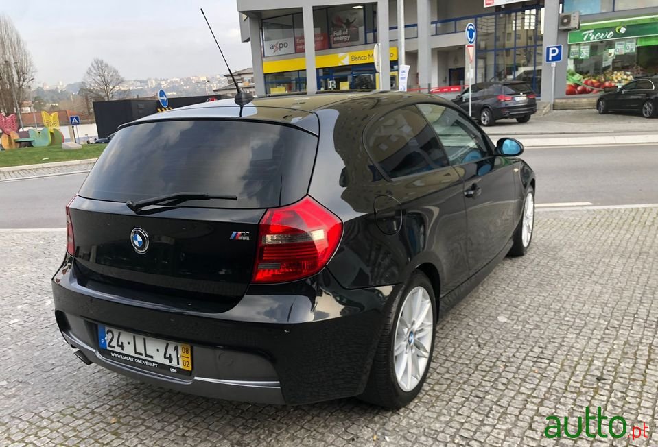 2008' BMW 118 photo #6