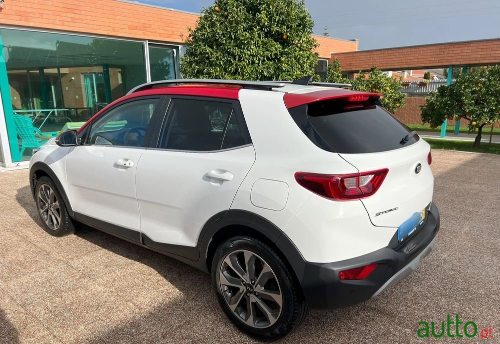 2018' Kia Stonic 1.0 T-Gdi Tx photo #3