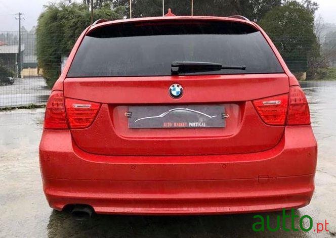 2011' BMW 318 D Pack Sport Gps photo #5