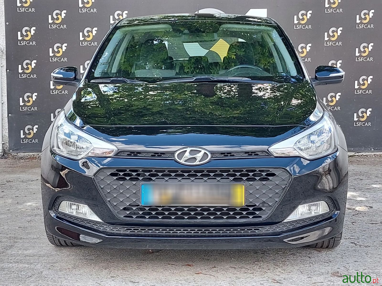 2015' Hyundai i20 photo #3