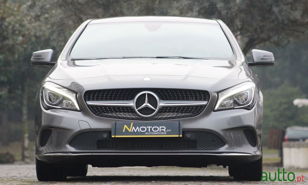 2017' Mercedes-Benz Cla-180 photo #3