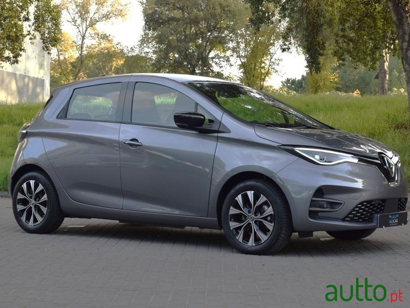 2023' Renault Zoe photo #3