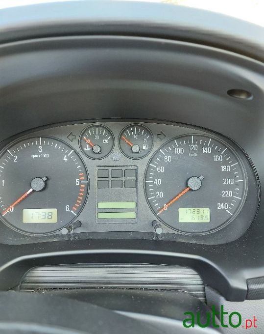 1999' SEAT Toledo photo #5