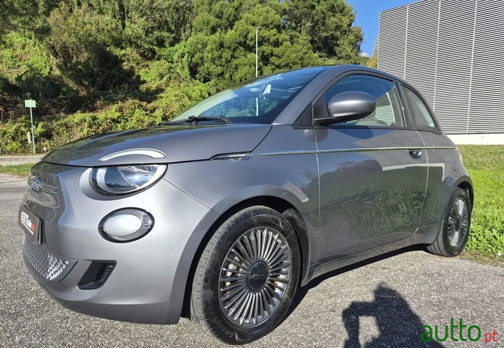 2021' Fiat 500e C Icon photo #1