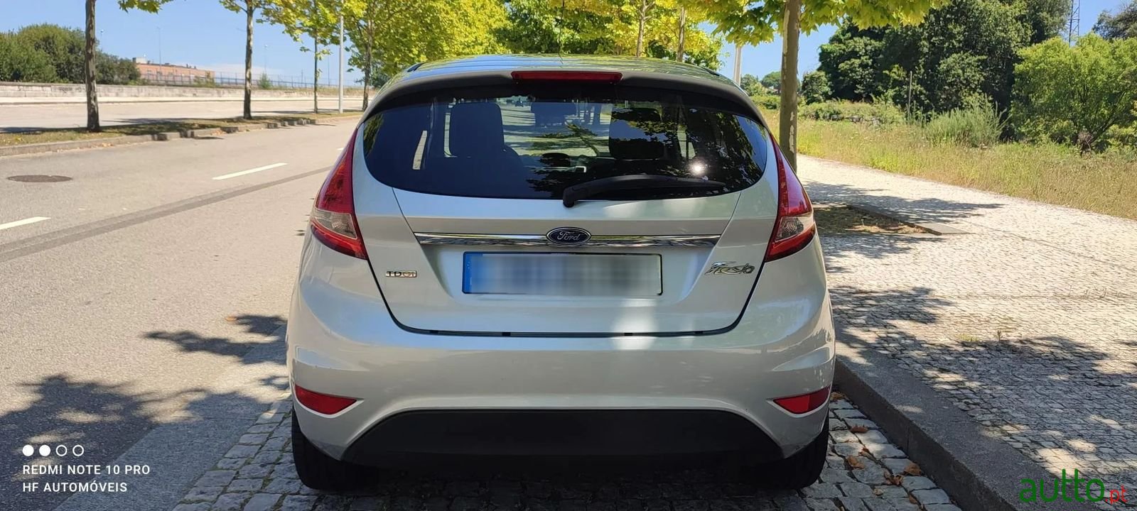 2009' Ford Fiesta photo #4