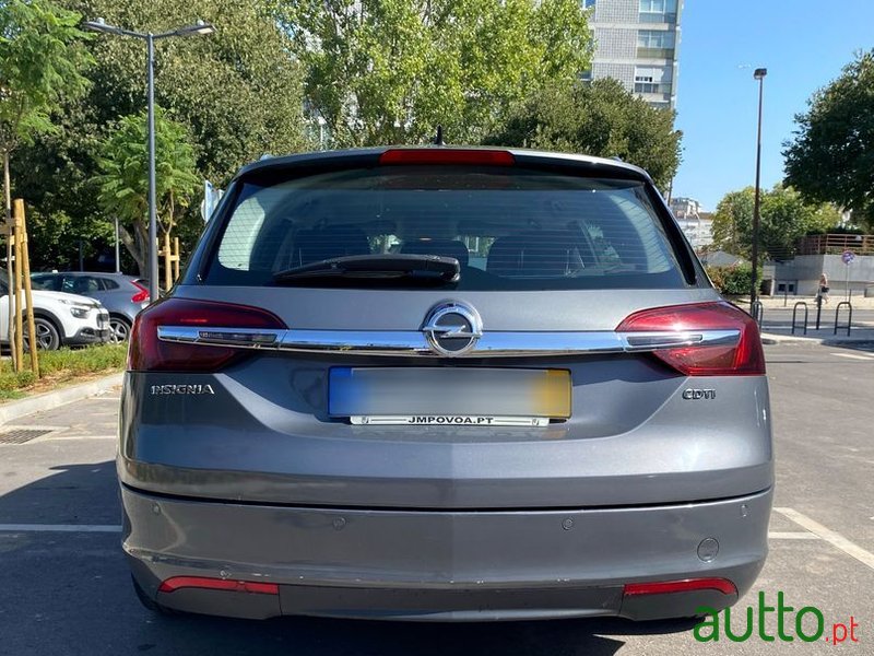 2015' Opel Insignia Sports Tourer photo #6