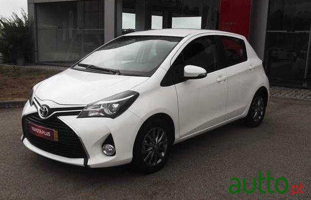 2016' Toyota Yaris photo #1