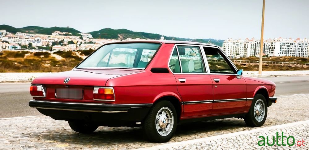 1975' BMW Série 5 photo #4