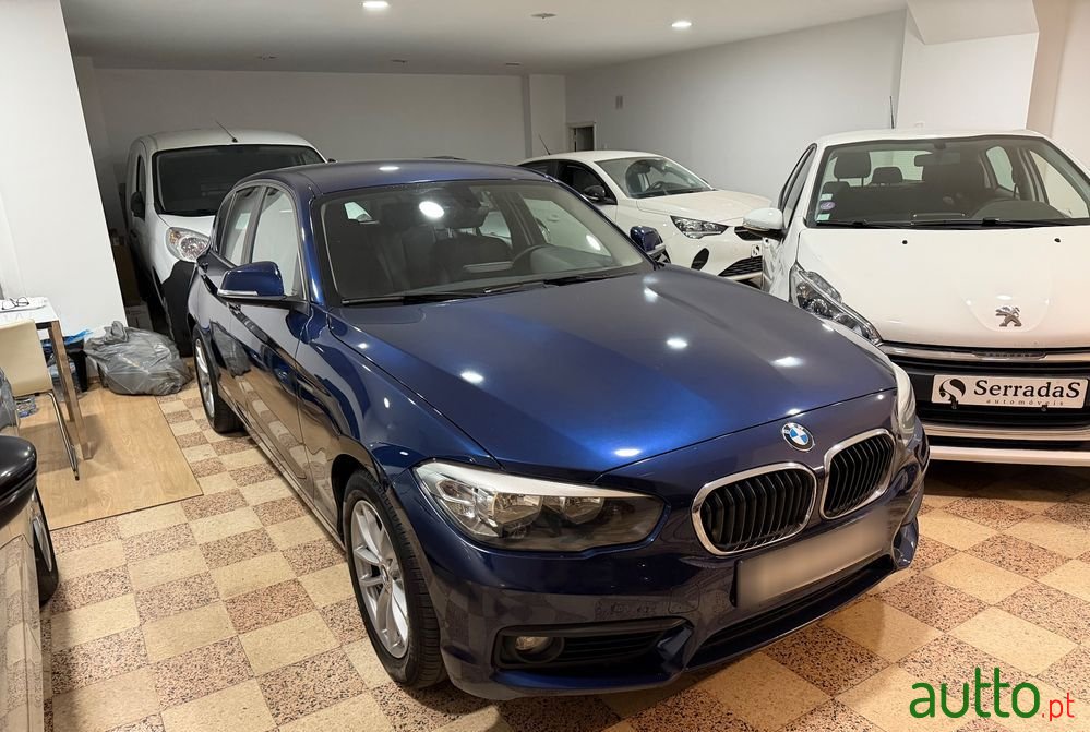 2017' BMW Série 1 D Edynamics Line Sport photo #2