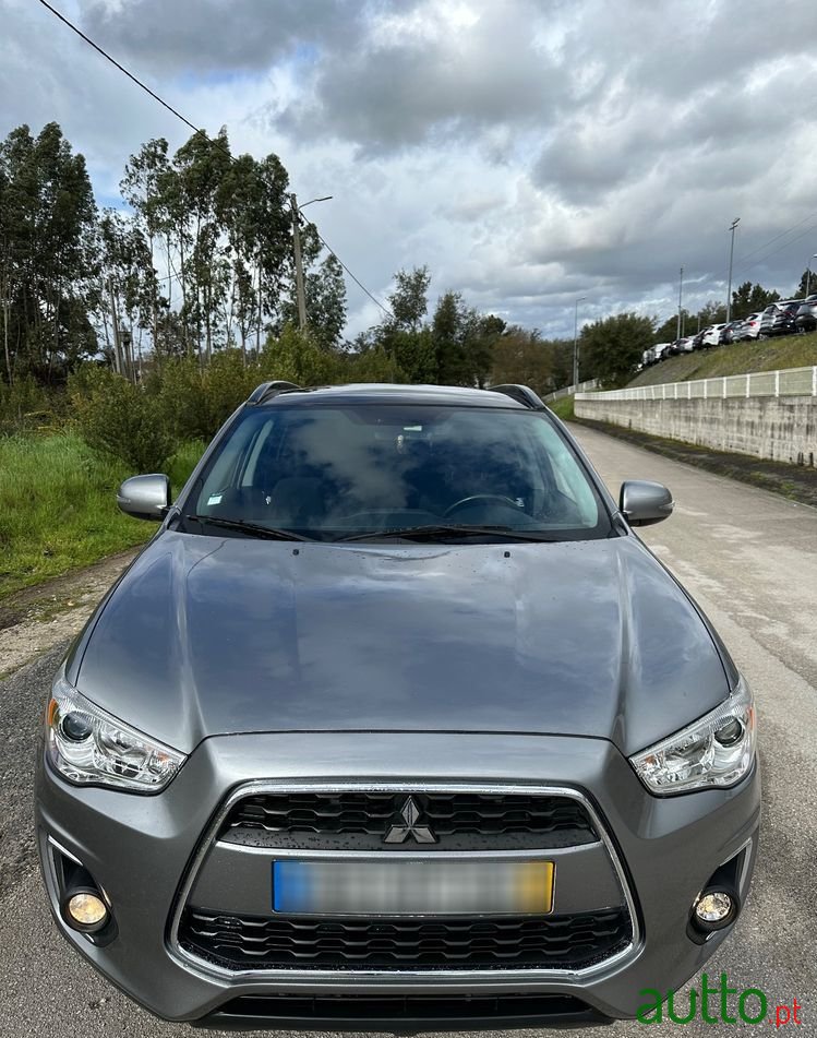 2014' Mitsubishi ASX 1.8 Di-D Intense photo #5