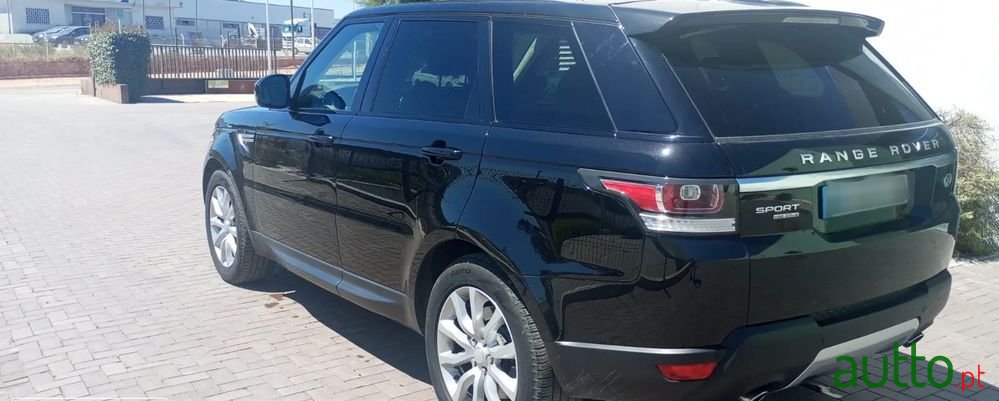 2015' Land Rover Range Rover Sport 3.0 Sdv6 Hse photo #3