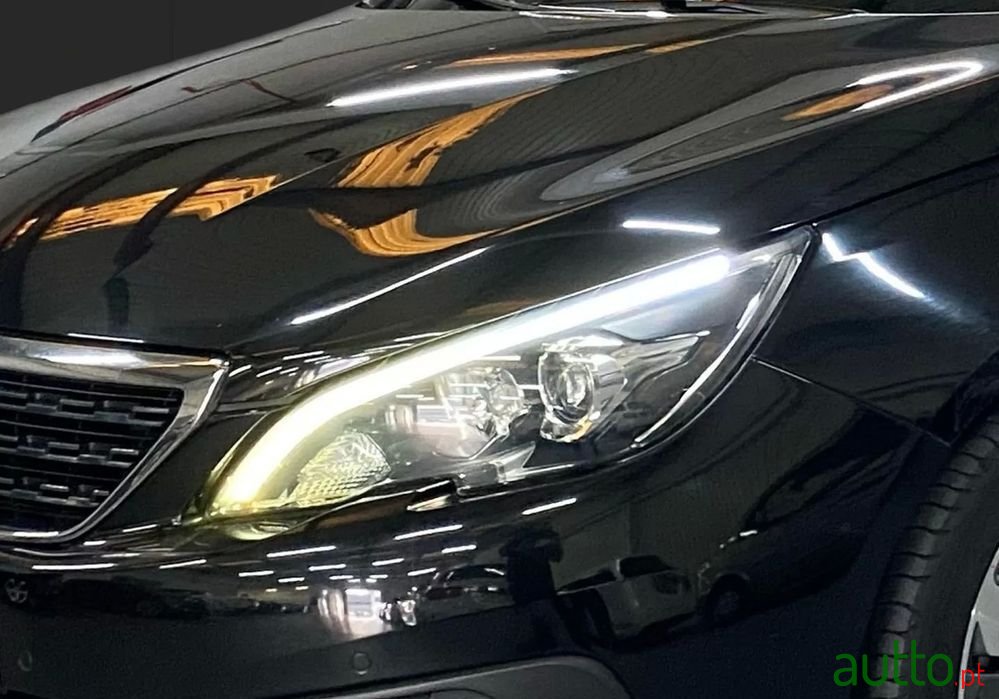 2019' Peugeot 308 Sw photo #5