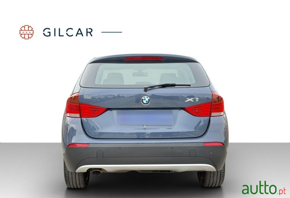 2011' BMW Série X 18 D Sdrive photo #5