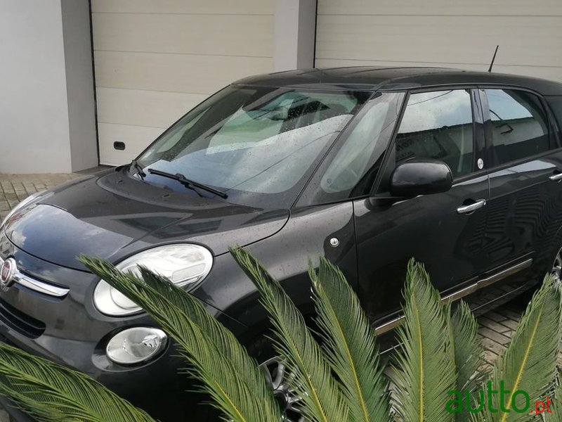 2016' Fiat 500L photo #3